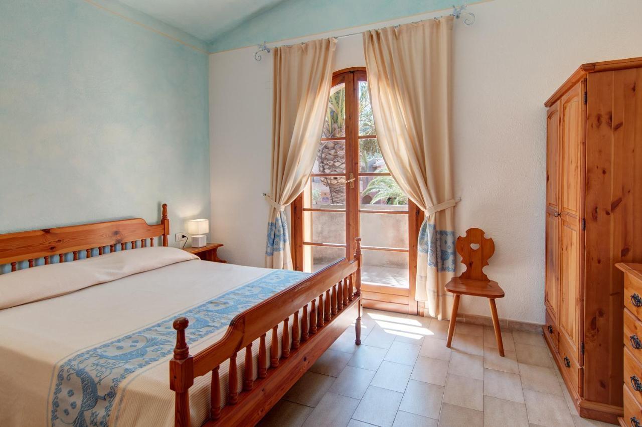 Le Residenze Di Piazza Italia Leilighet Costa Rei Eksteriør bilde
